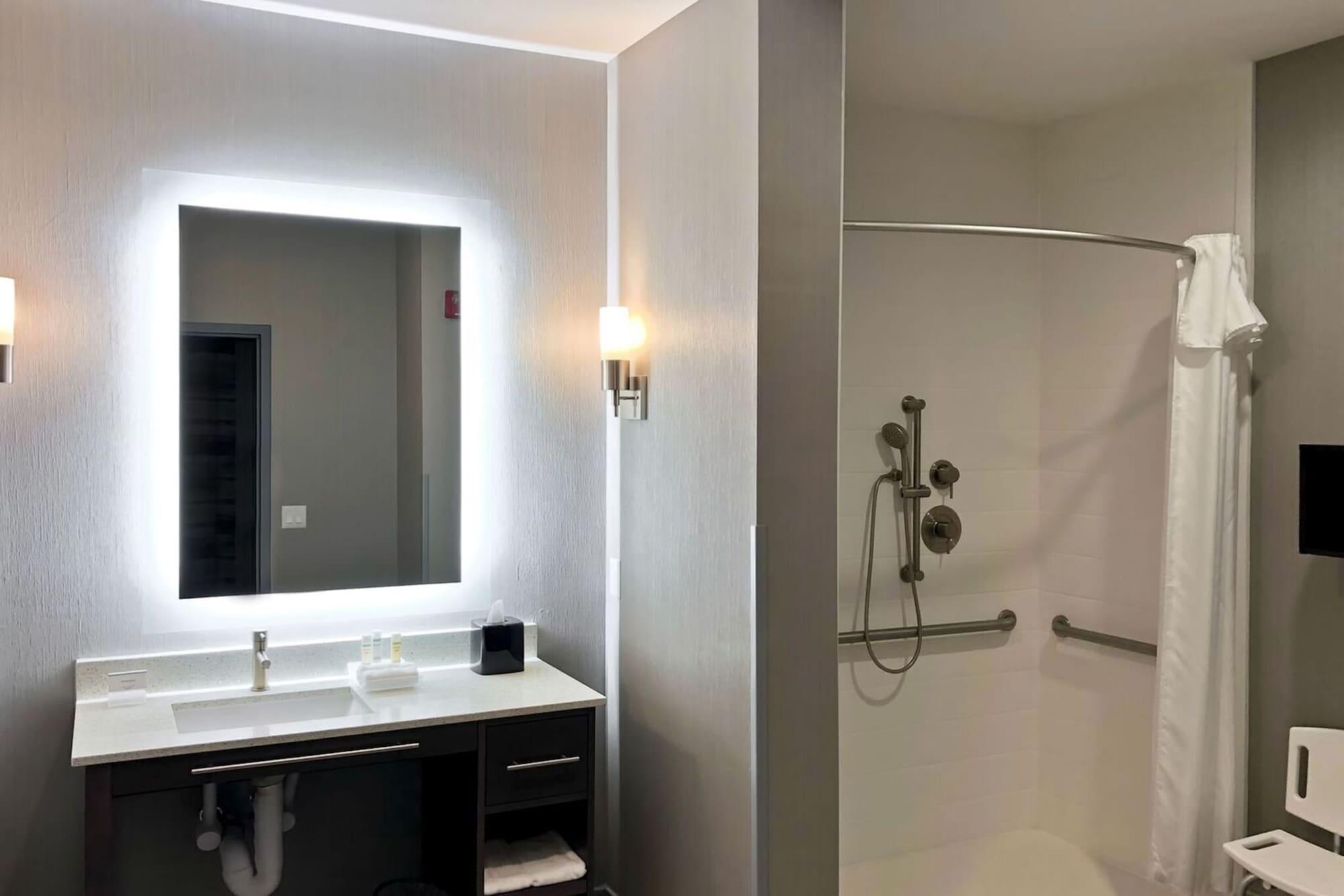 Homewood Suites By Hilton Conroe Eksteriør billede